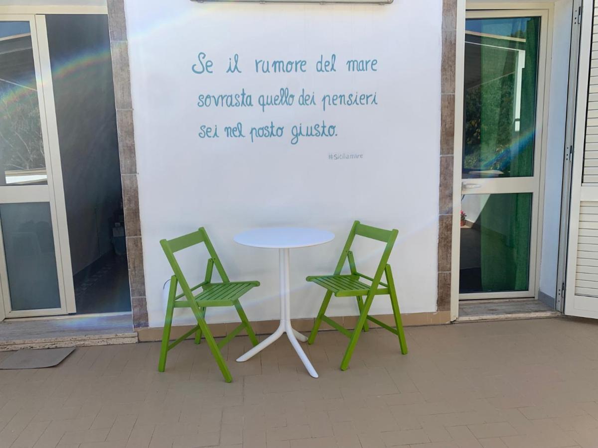 La Bussola Porto Palo Exterior foto